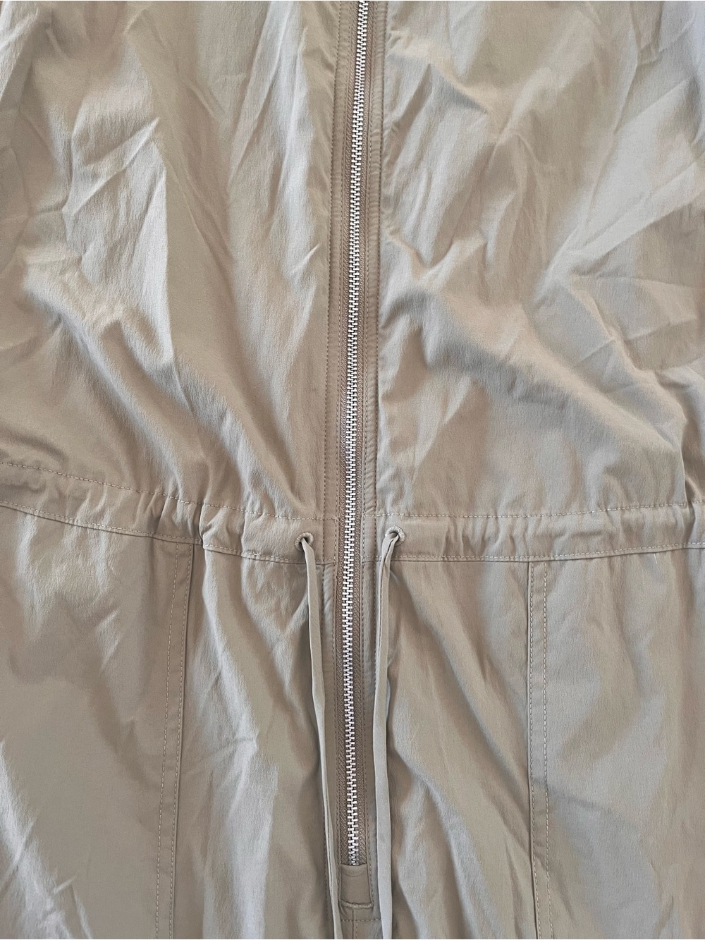 ATHLETA khaki jumpsuit, size L. - Picture 8 of 10